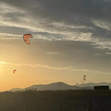 Apartment Sea View Calm And Comfort In The Village Hyères