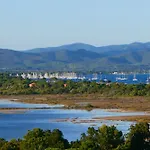 아파트 Sea View Calm And Comfort In The Village